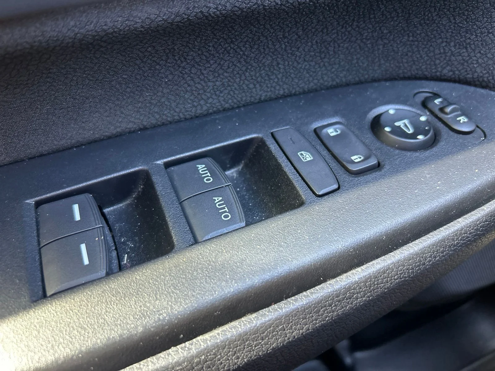 Used 2022 Crystal Black Pearl Honda EX image 24