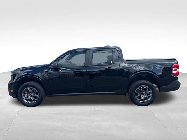 Used 2025 Black Ford XLT image 2