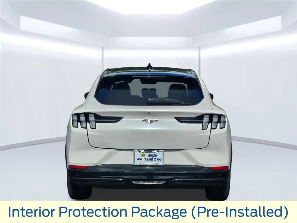 Certified Used 2023 Star White Ford Premium image 22