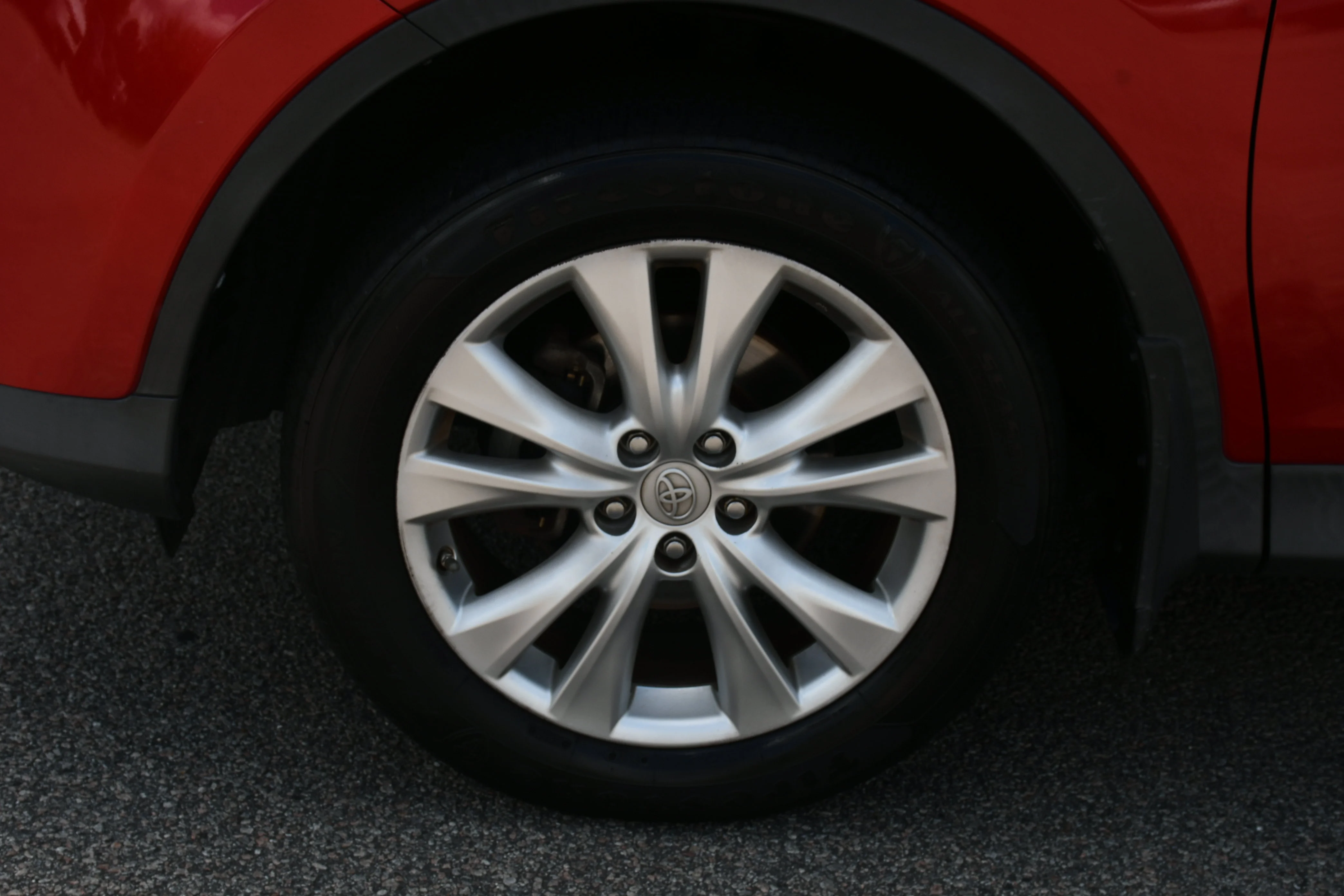 Used 2015 Red Toyota Limited image 23