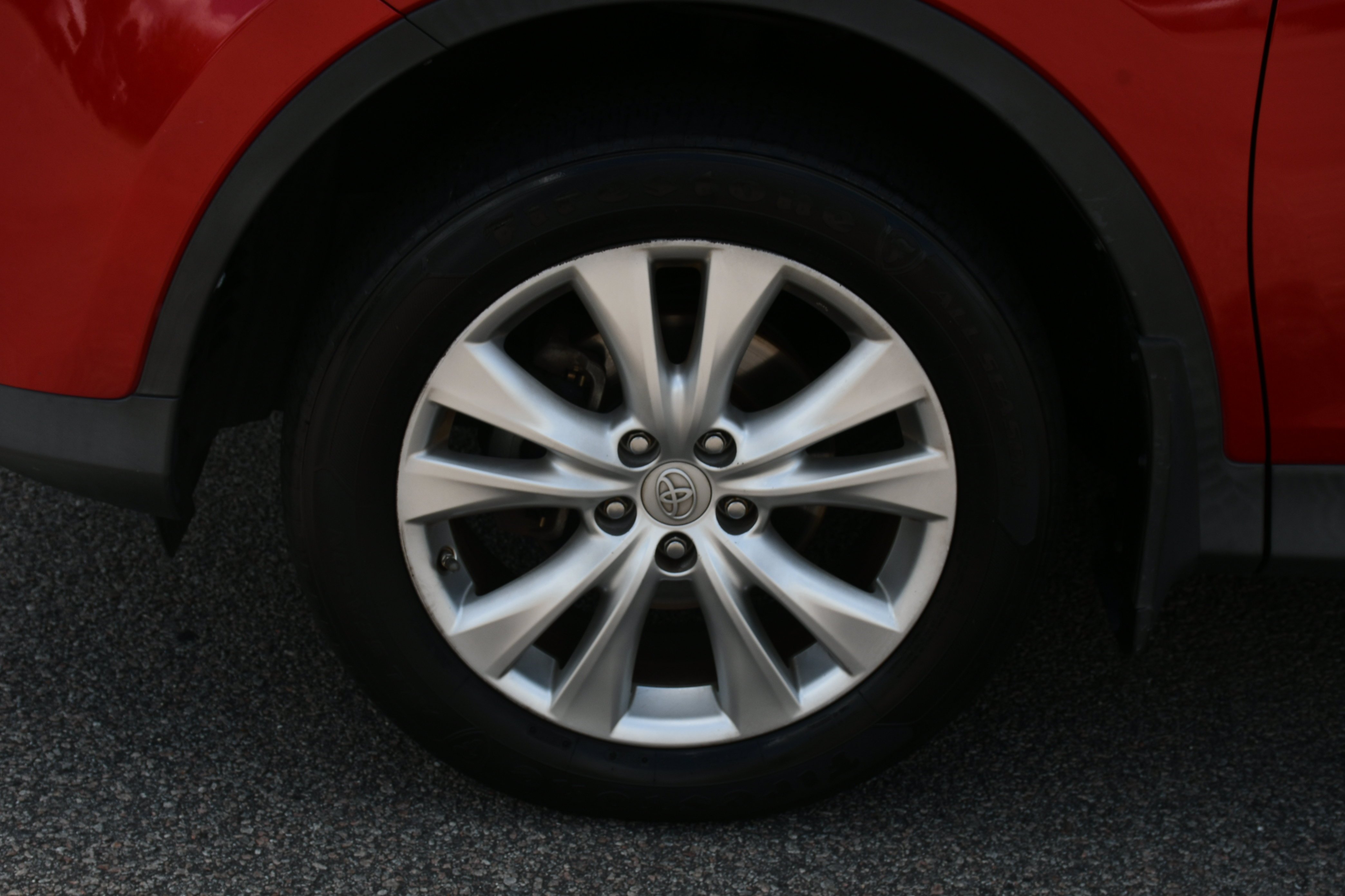 Used 2015 Red Toyota Limited image 22