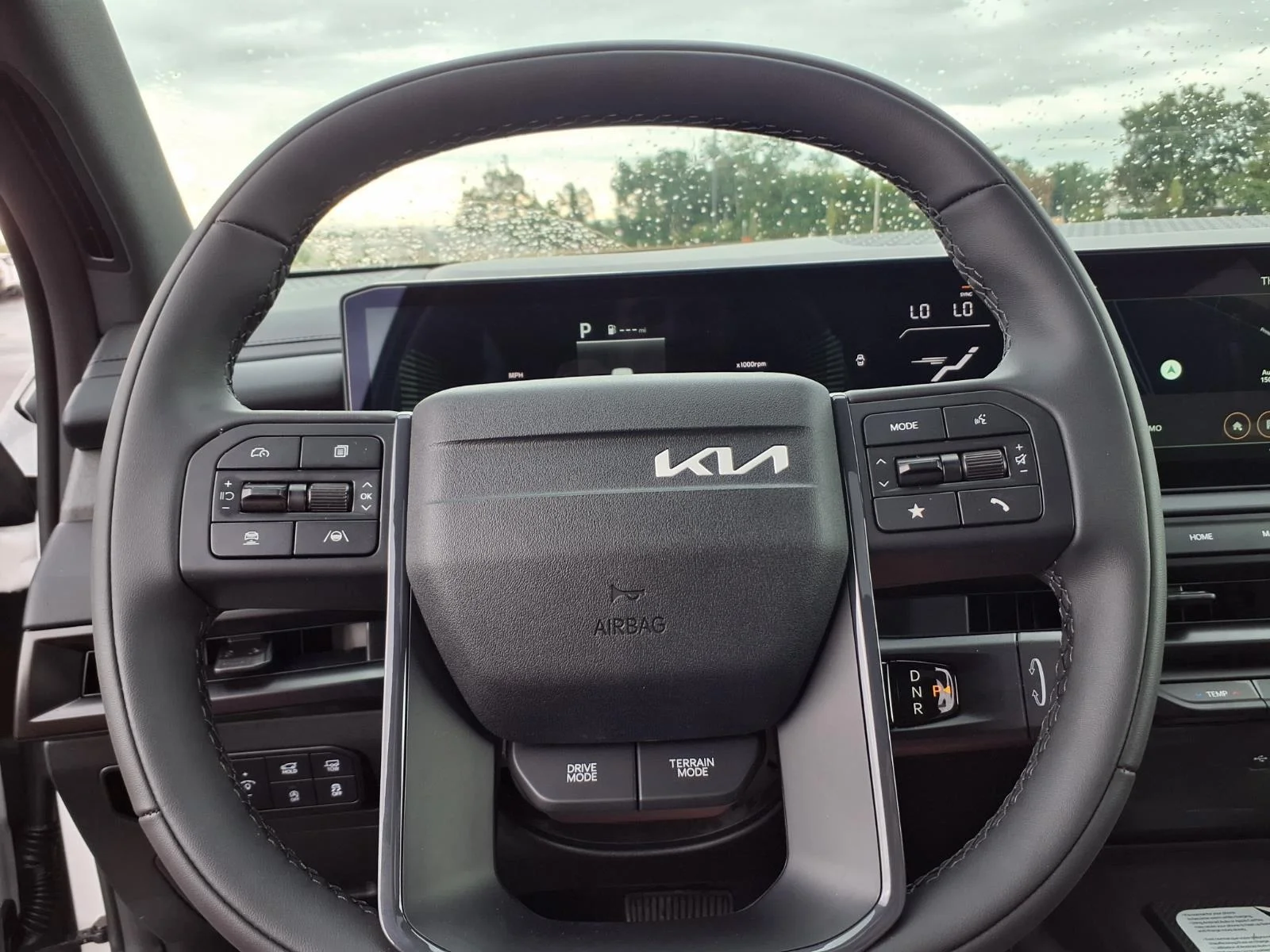 New 2027 Glacial White Pearl Kia X-Line EX image 23