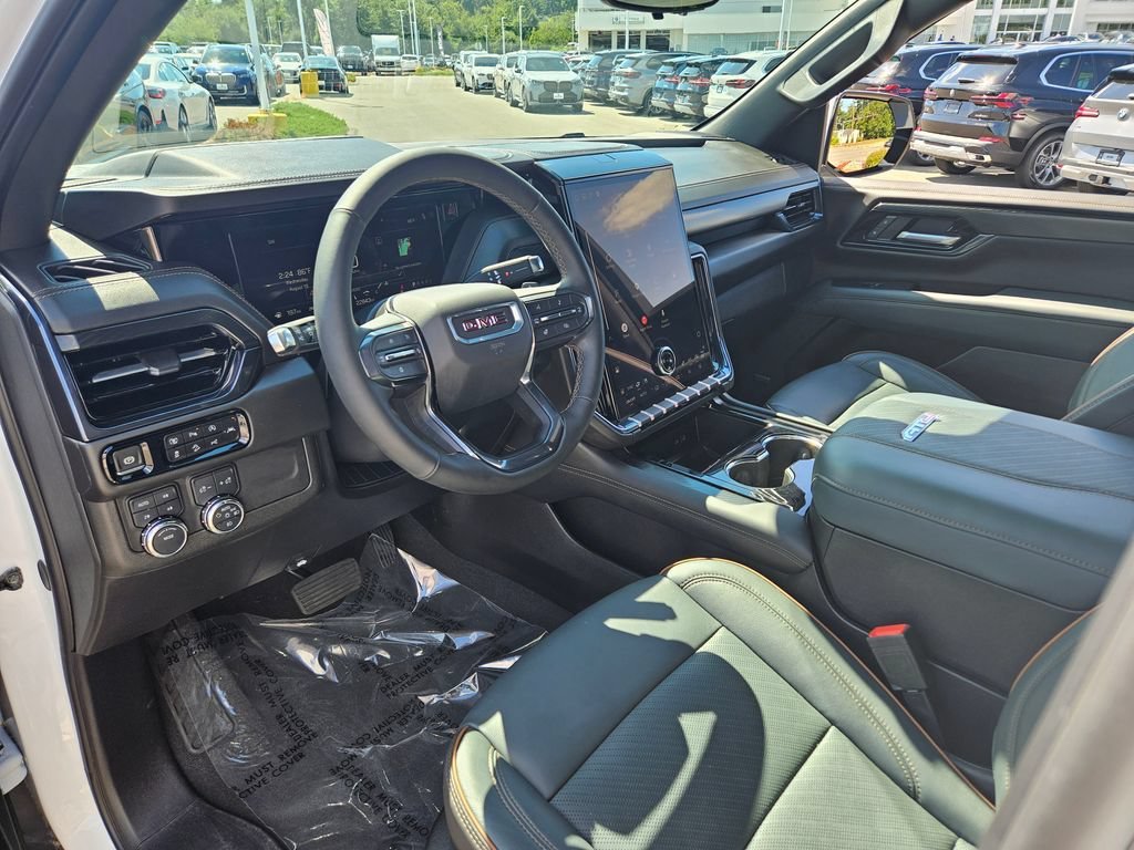 2025 GMC Yukon XL AT4 - Photo 9