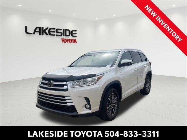 Certified Used 2017 White Toyota XLE image 8