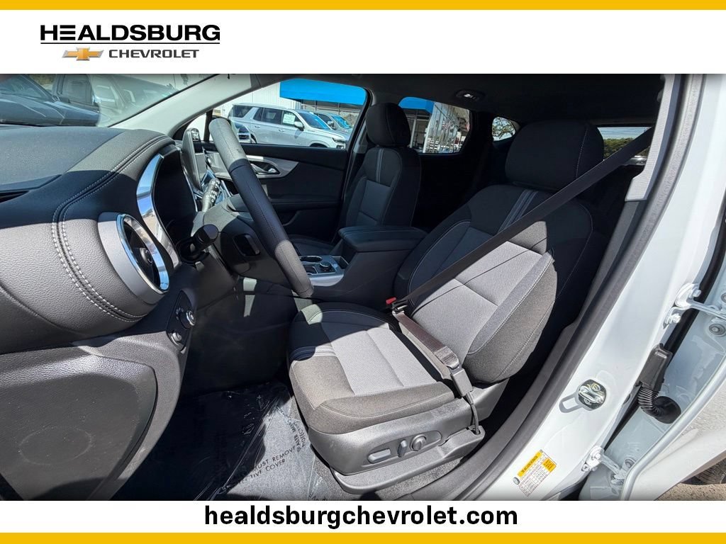 2026 Chevrolet Blazer 2LT - Photo 9
