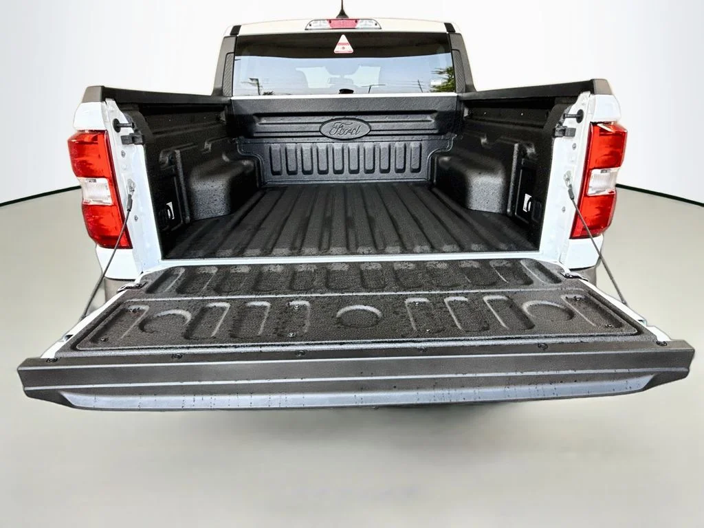 New 2026 Oxford White Ford XL image 23
