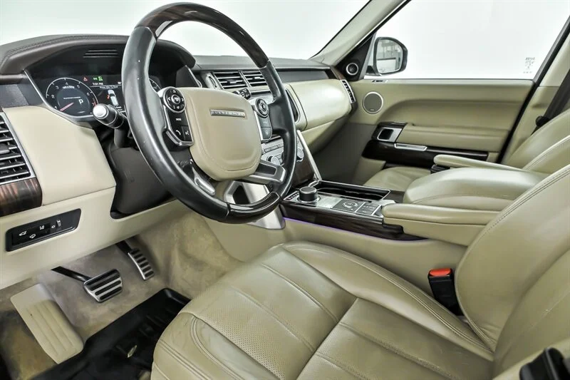 Used 2015 Fuji White Land Rover Supercharged image 15