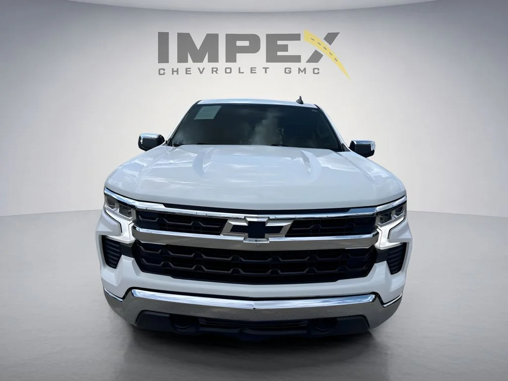 Used 2024 White Chevrolet LT image 6