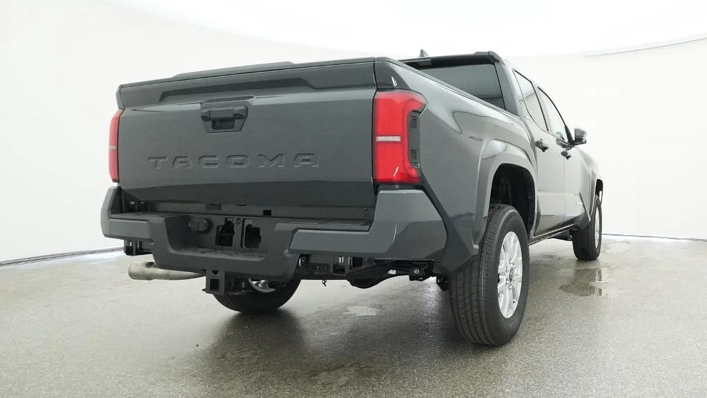 New 2026 Underground Toyota SR5 image 21