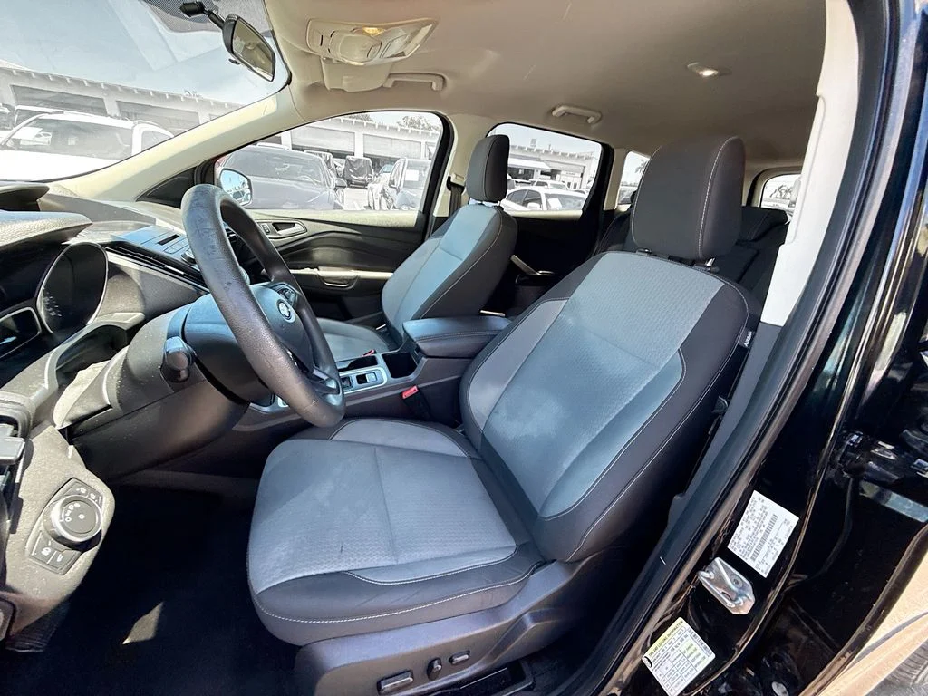 Used 2018 Black Ford SE image 22