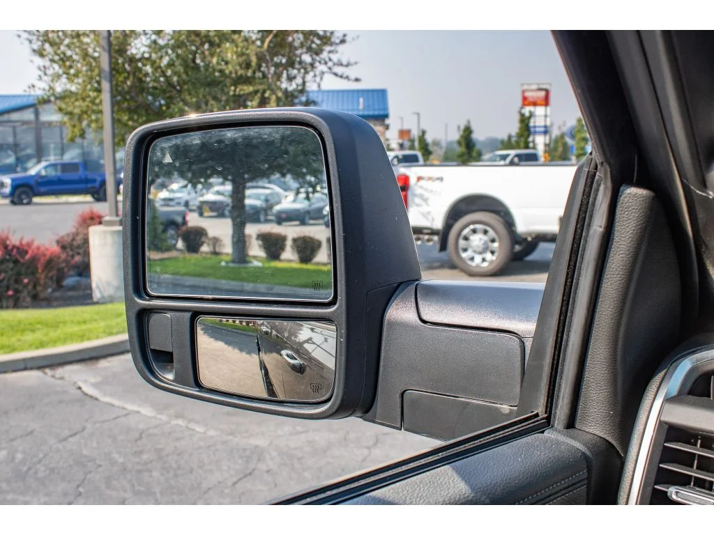 New 2026 Granite Crystal Metallic Clearcoat Ram Laramie image 33