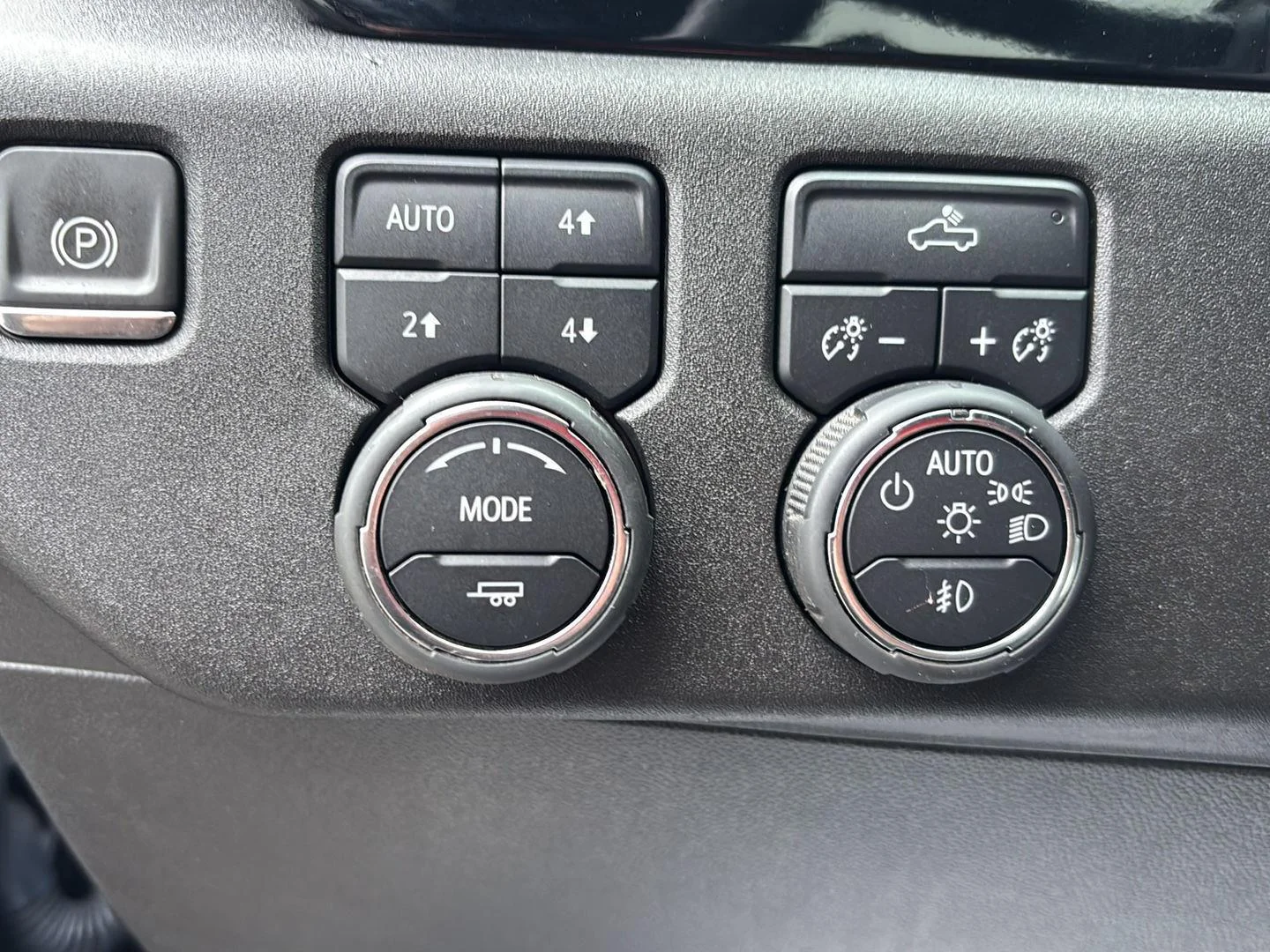 Used 2024 Black Chevrolet RST image 21