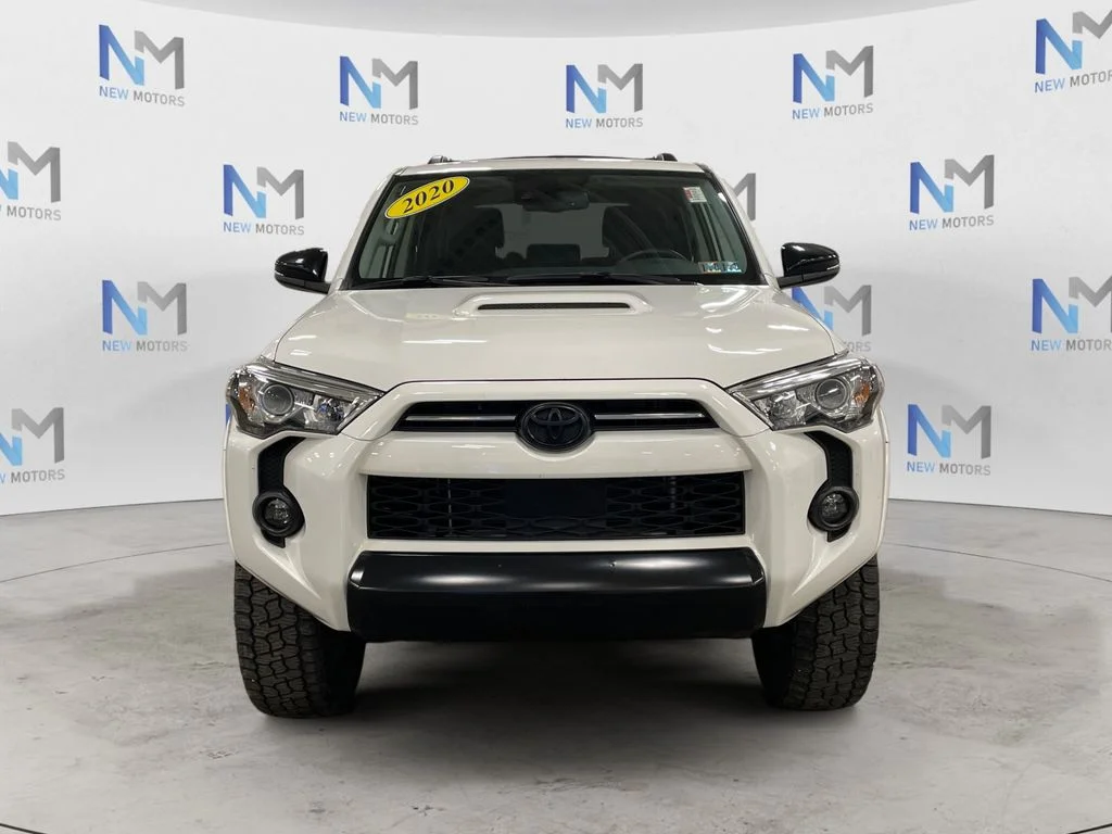 Used 2020 Super White Toyota Venture image 8