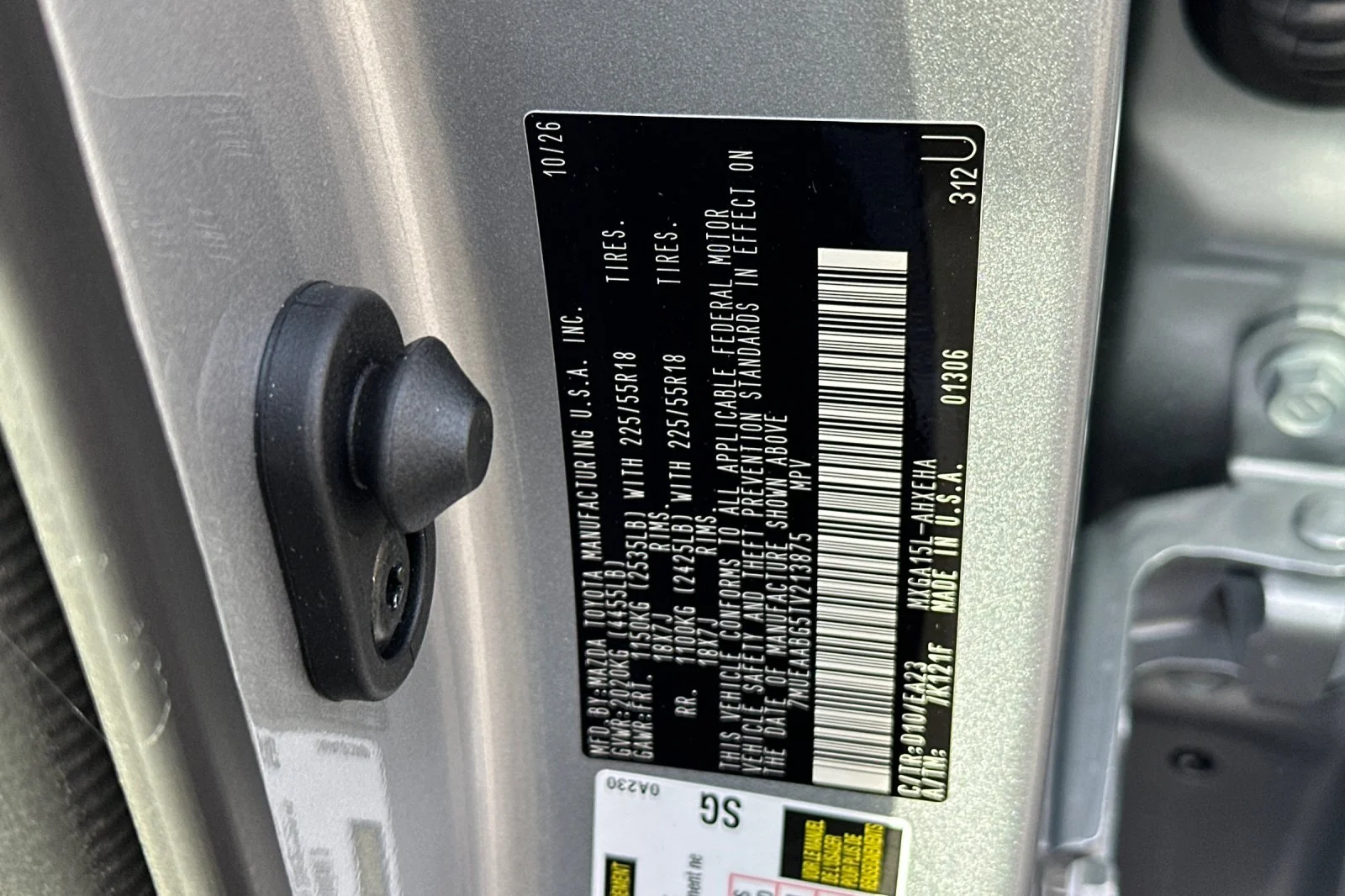 New 2026 Sonic Silver Toyota XLE image 28