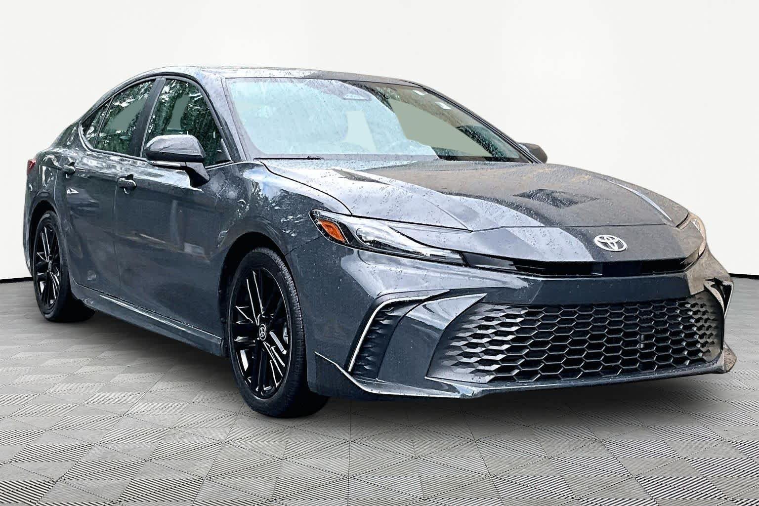 Used 2025 Underground Toyota SE image 3