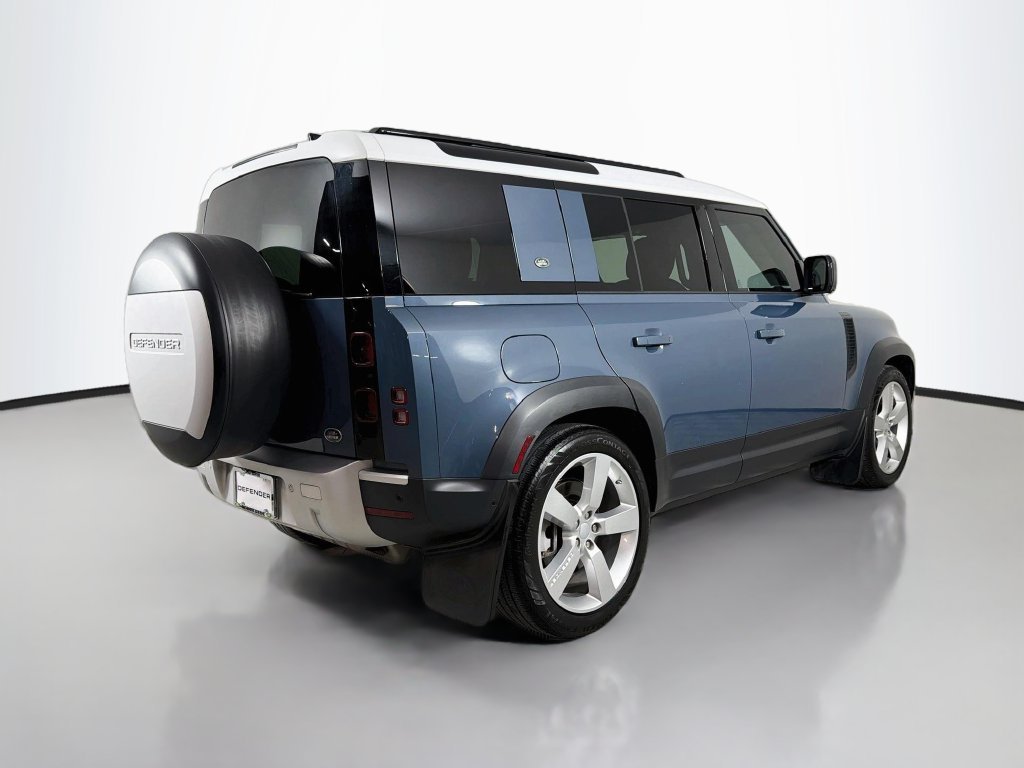 Used 2021 Blue Land Rover SE image 5