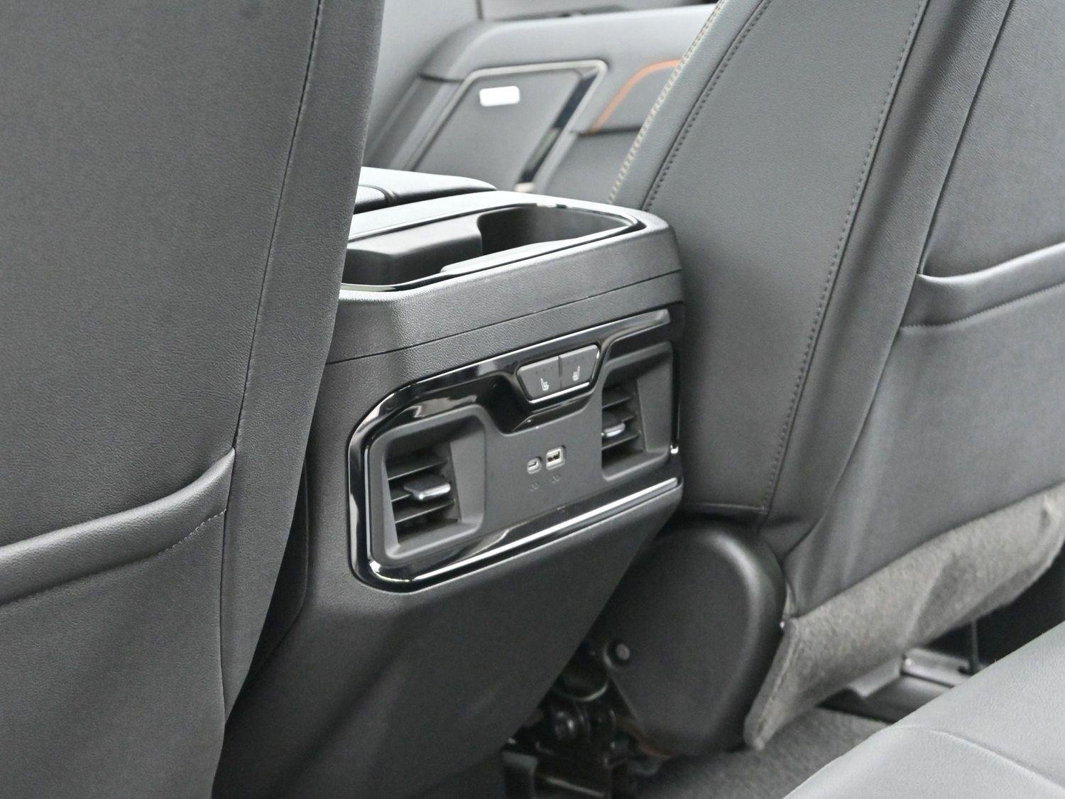 Used 2024 Summit White GMC AT4 image 30