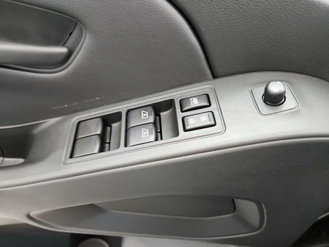 2026 Nissan Frontier SV - Photo 30
