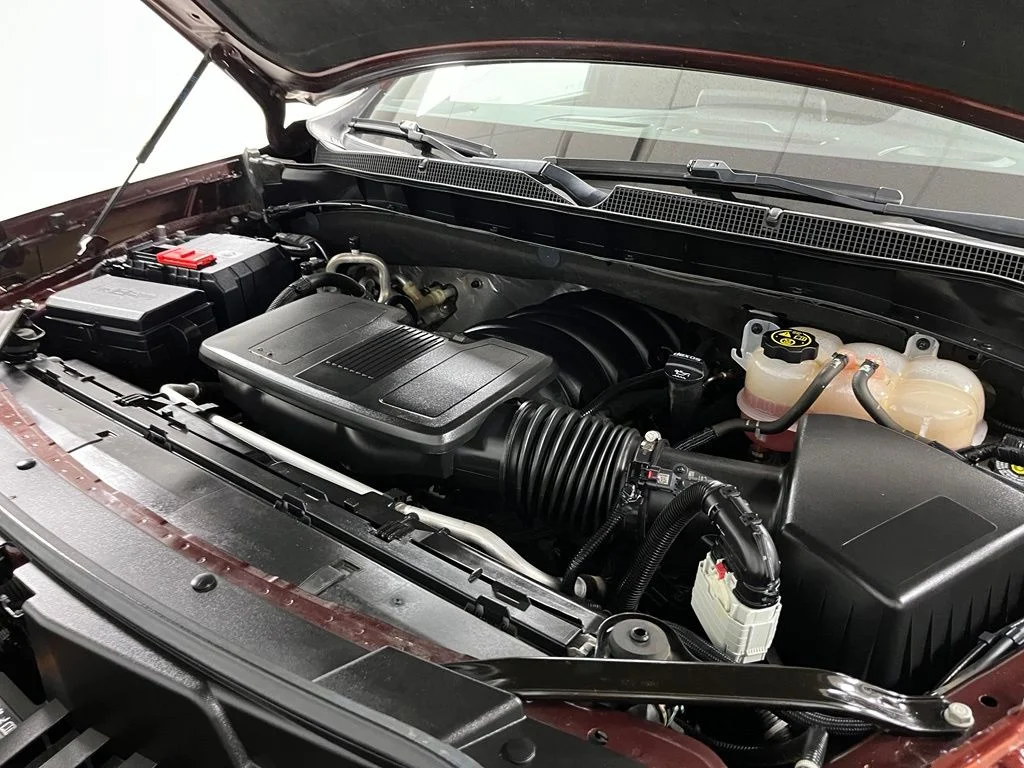 Used 2023 Red Chevrolet LS image 65