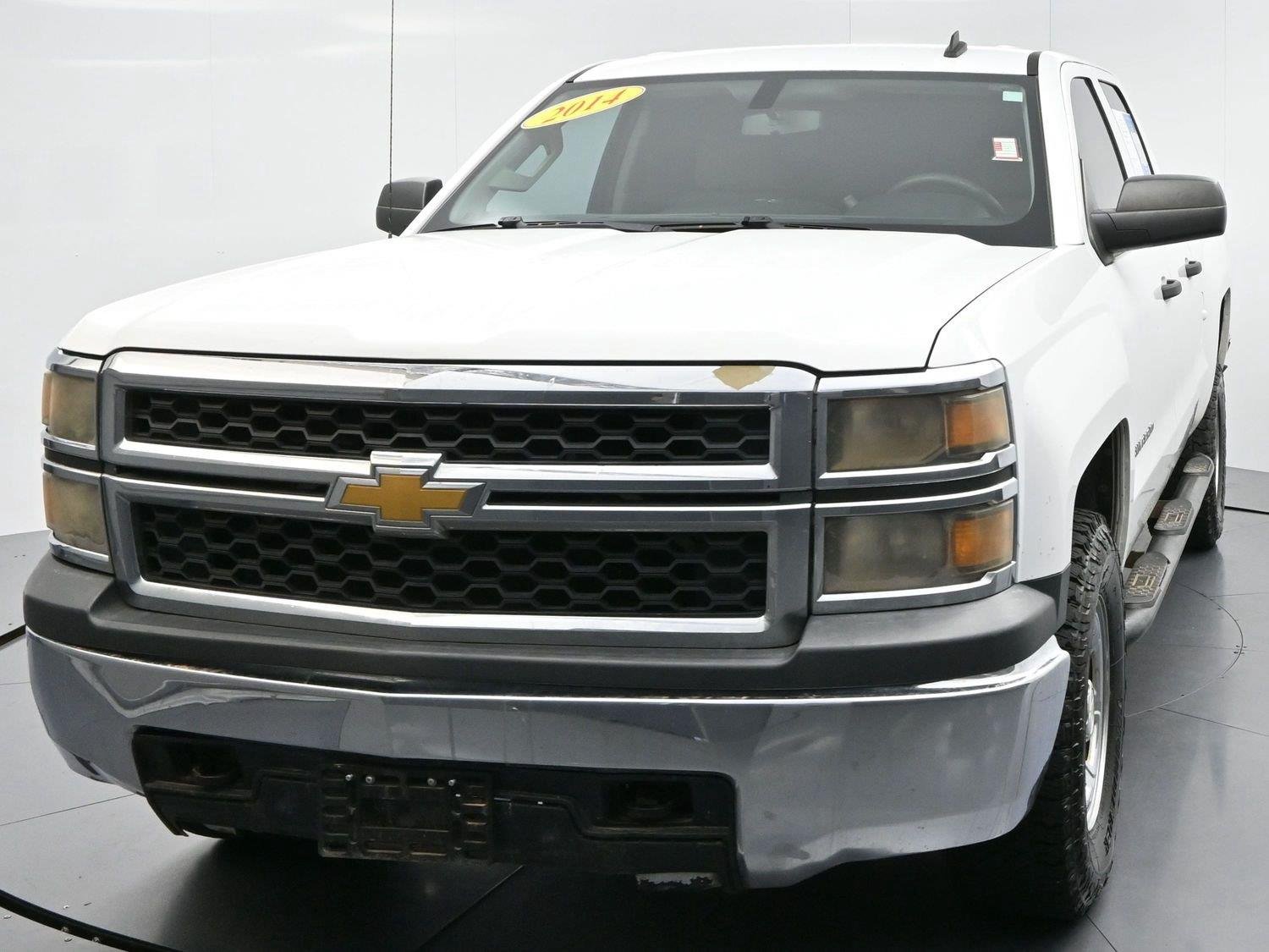 Used 2014 Summit White Chevrolet Work Truck image 3