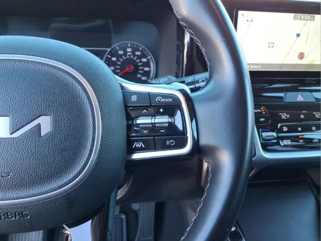 Used 2022 Blue Kia S image 20