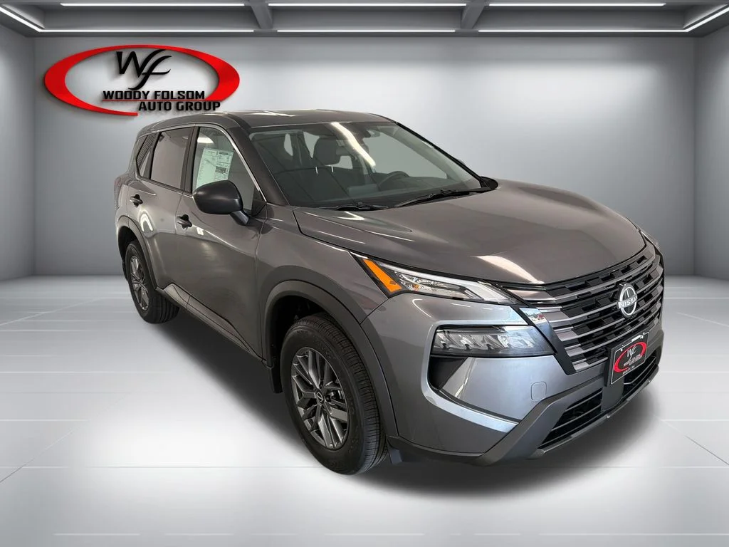 New 2026 Gray Nissan S image 3