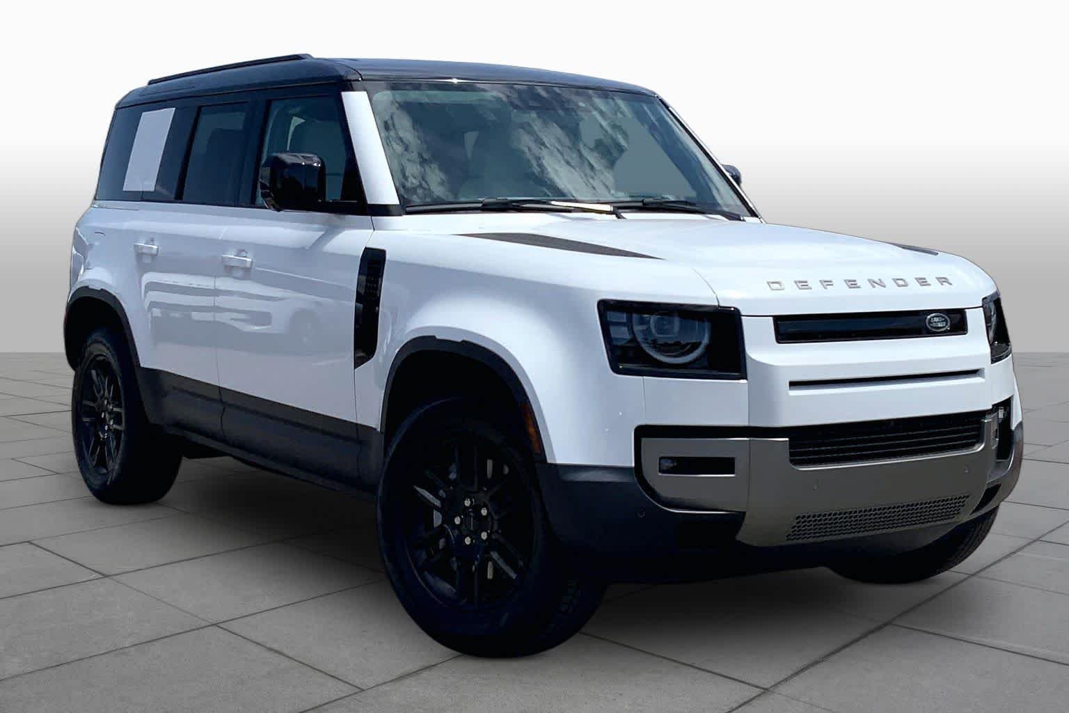 New 2026 Fuji White Land Rover S image 2