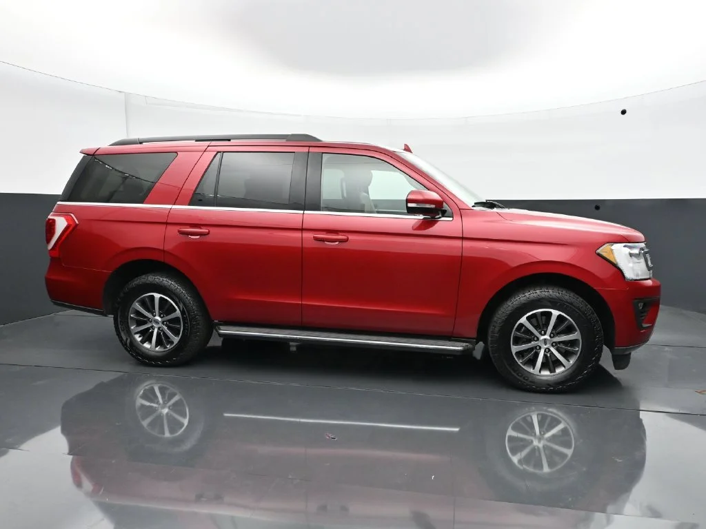 Used 2020 Red Metallic Ford XLT image 9