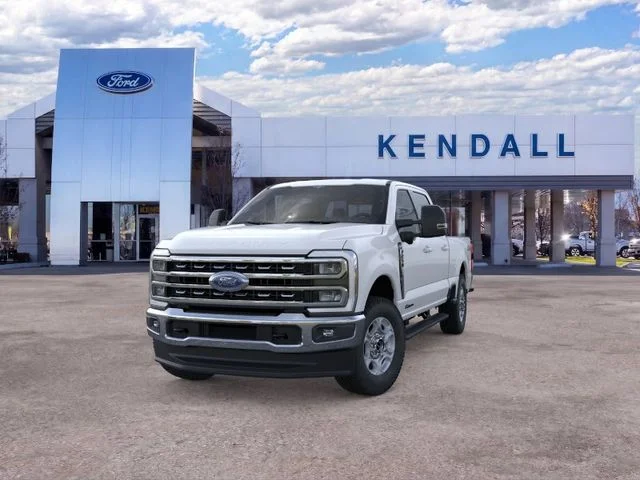 New 2026 Oxford White Ford XLT image 2