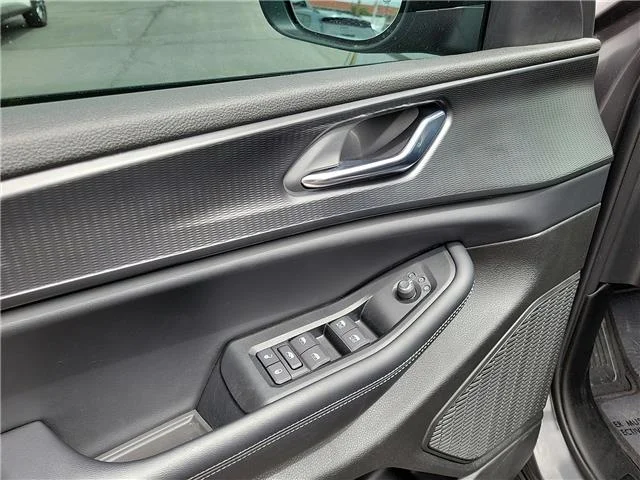 Used 2025 Baltic Gray Metallic Clearcoat Jeep Laredo 4x2 image 10