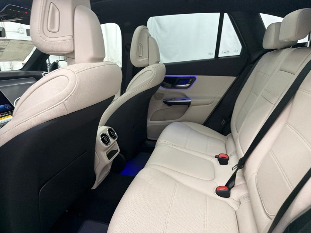 New 2026 Black Mercedes-Benz GLC 300 image 20