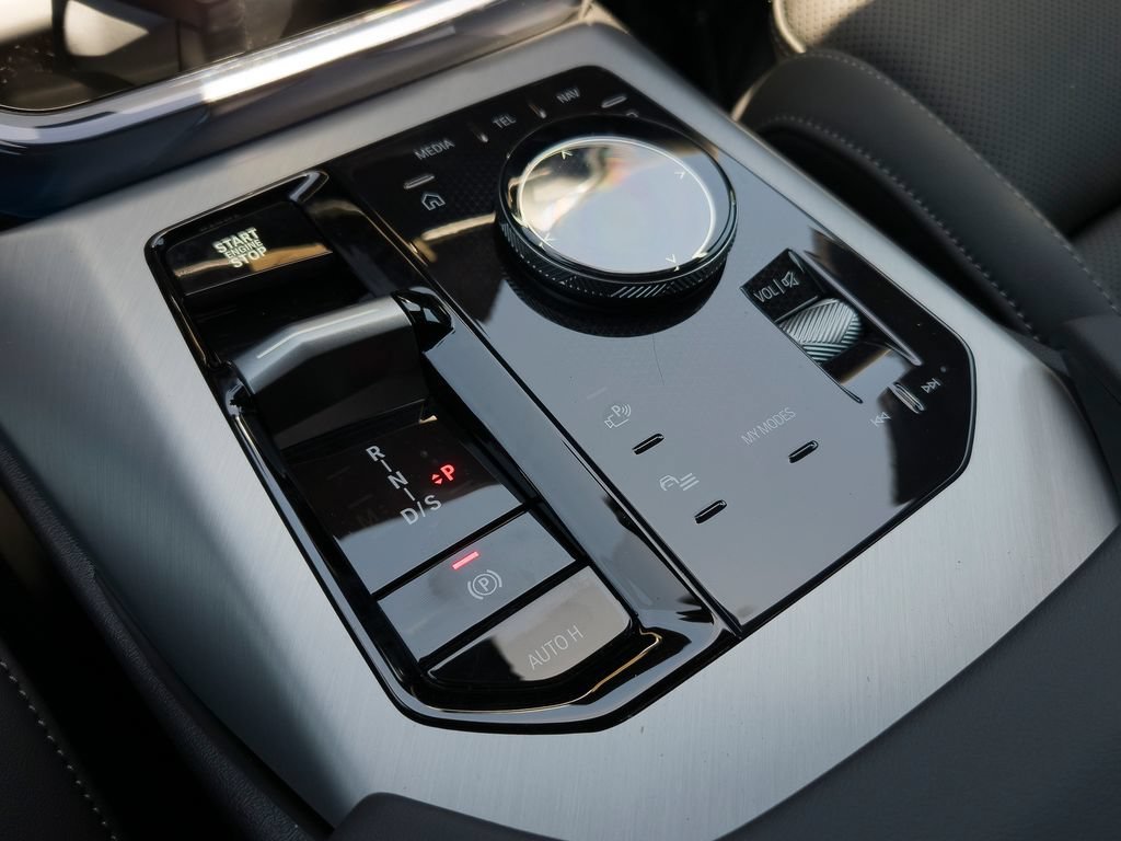 New 2026 Brooklyn Grey Metallic BMW 30 xDrive image 9