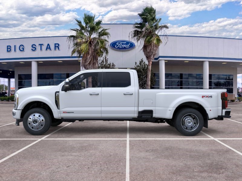 New 2026 Star White Metallic Tri-Coat Ford Platinum image 3
