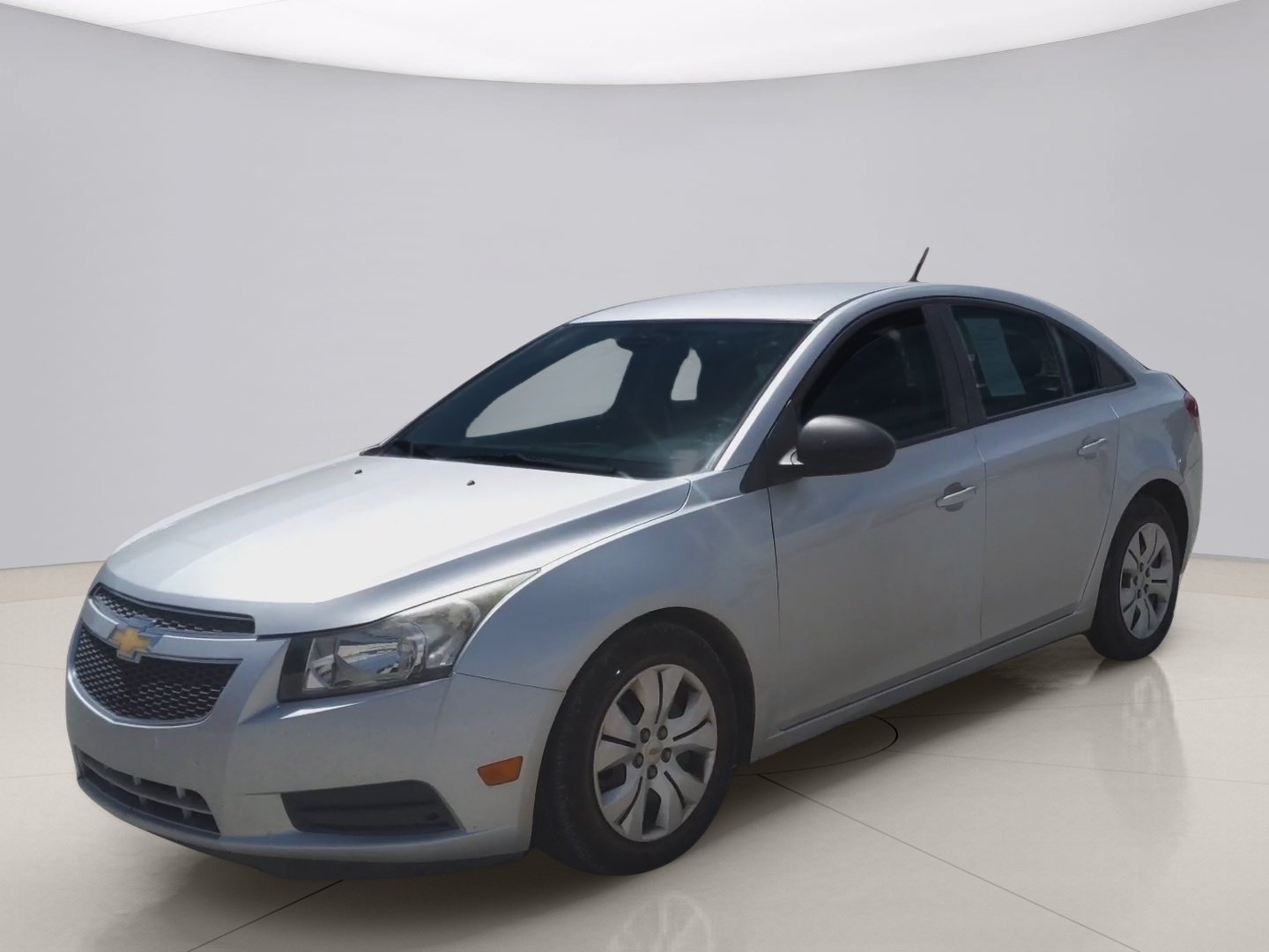 Used 2014 Silver Chevrolet LS AUTO image 1