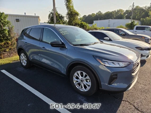 Used 2024 Blue Ford Active image 3