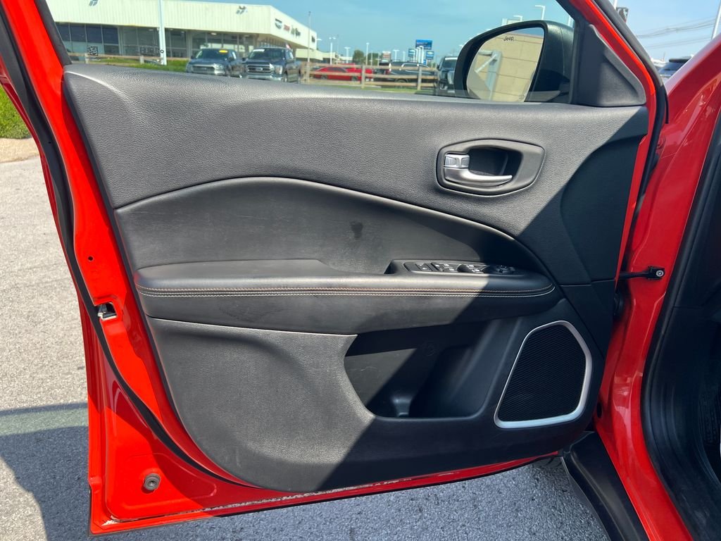 Used 2018 Orange Jeep Sport image 12