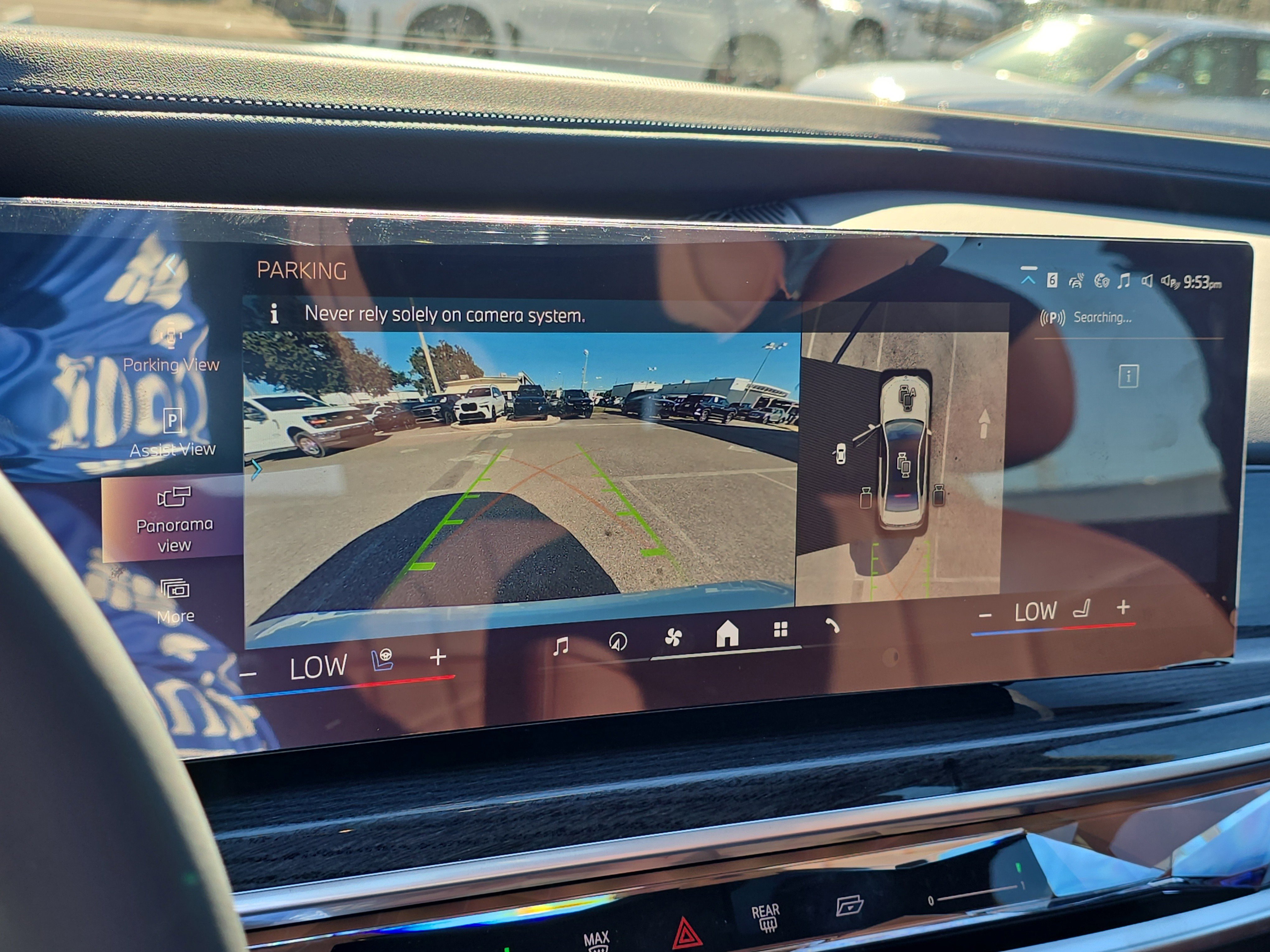 2026 BMW i7 50 - Photo 25