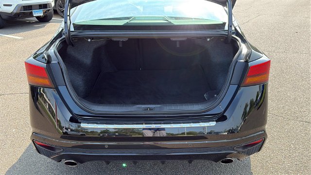 Certified Used 2023 Black Nissan 2.5 SV image 24