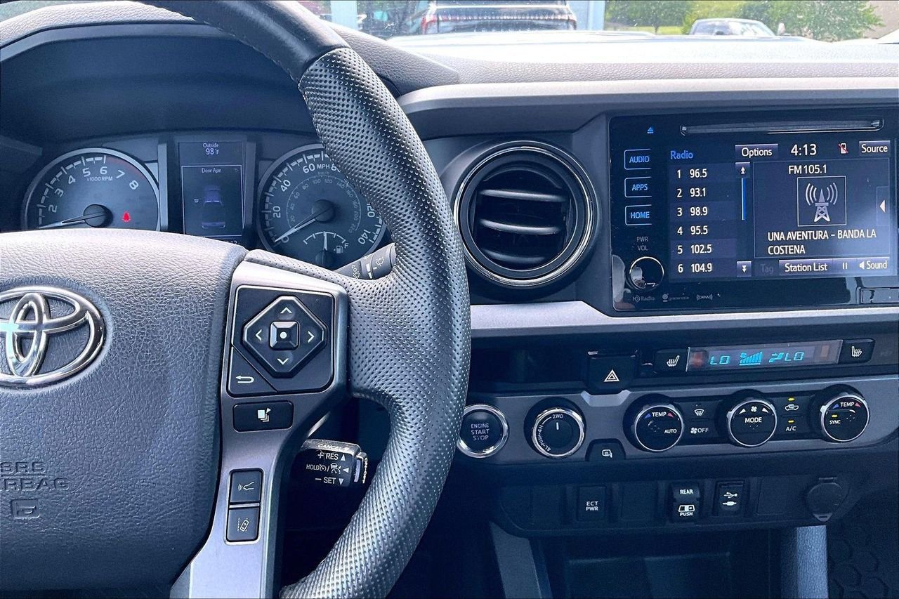 Used 2018 Midnight Black Metallic Toyota SR5 image 15