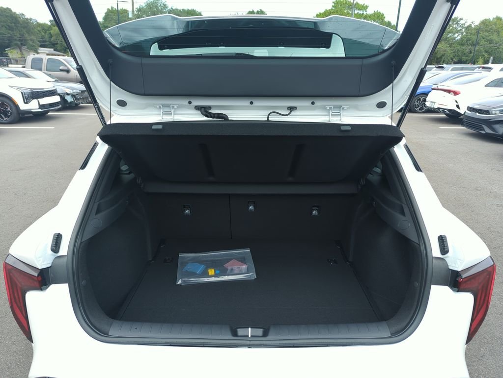 New 2026 Snow White Pearl Kia GT-Line image 29