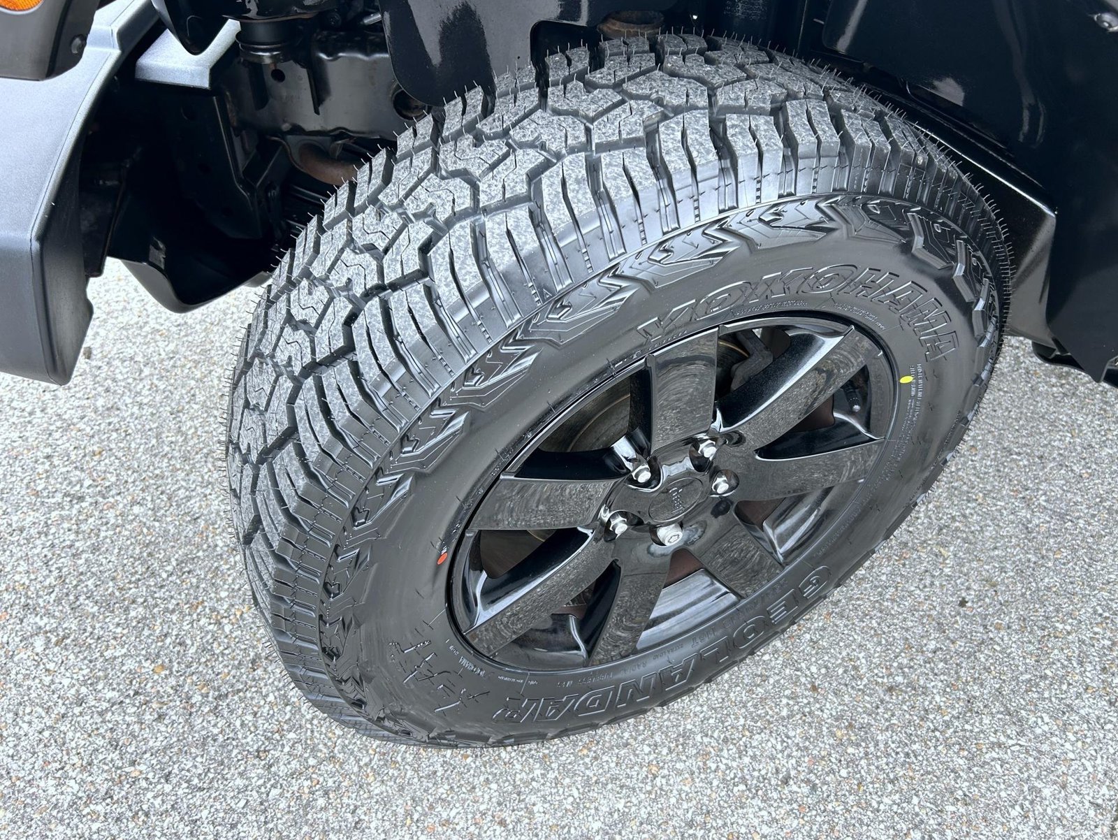 Used 2014 Black Jeep Unlimited Altitude image 29