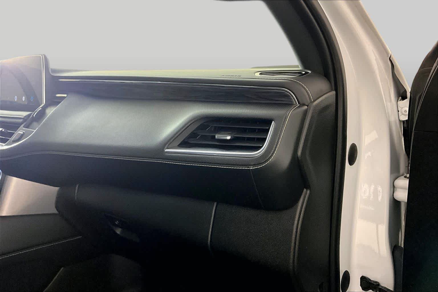 Used 2022 Summit White GMC SLT image 18