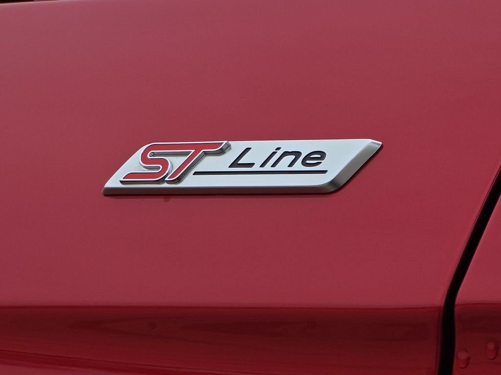 Used 2023 Red Ford ST Line image 33