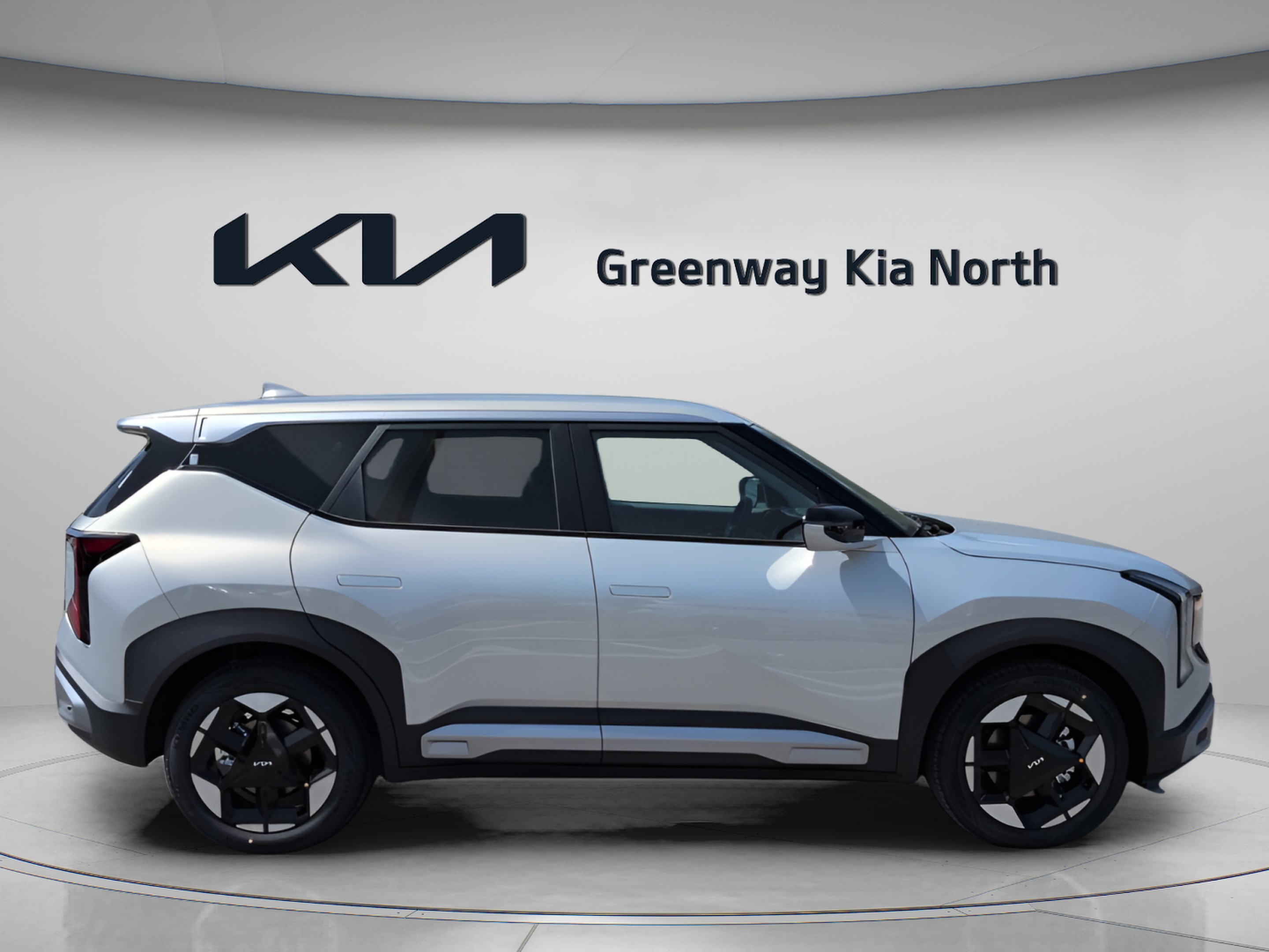 New 2027 Ivory Silver Kia S image 9