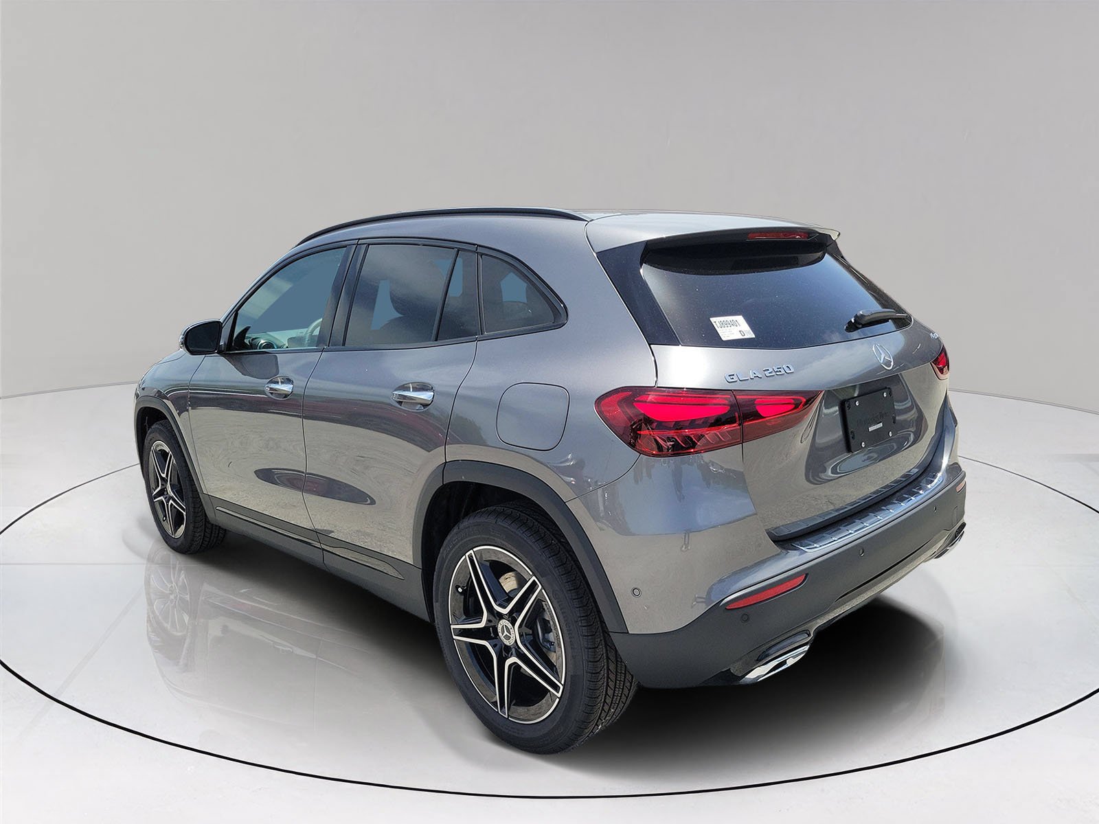 New 2026 Mountain Grey Metallic Mercedes-Benz GLA 250 image 35