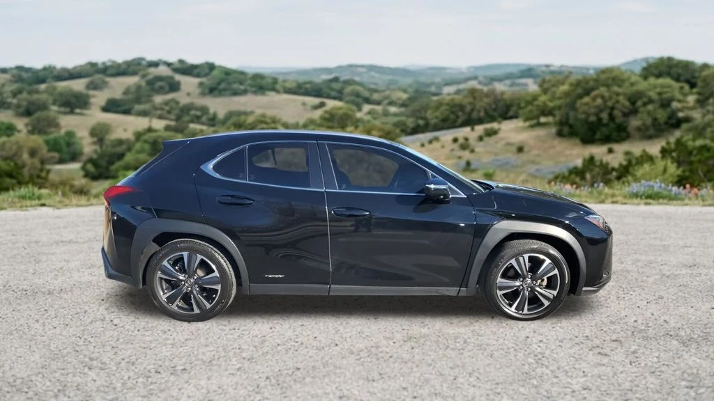 Used 2021 Black Lexus 250h Base image 12