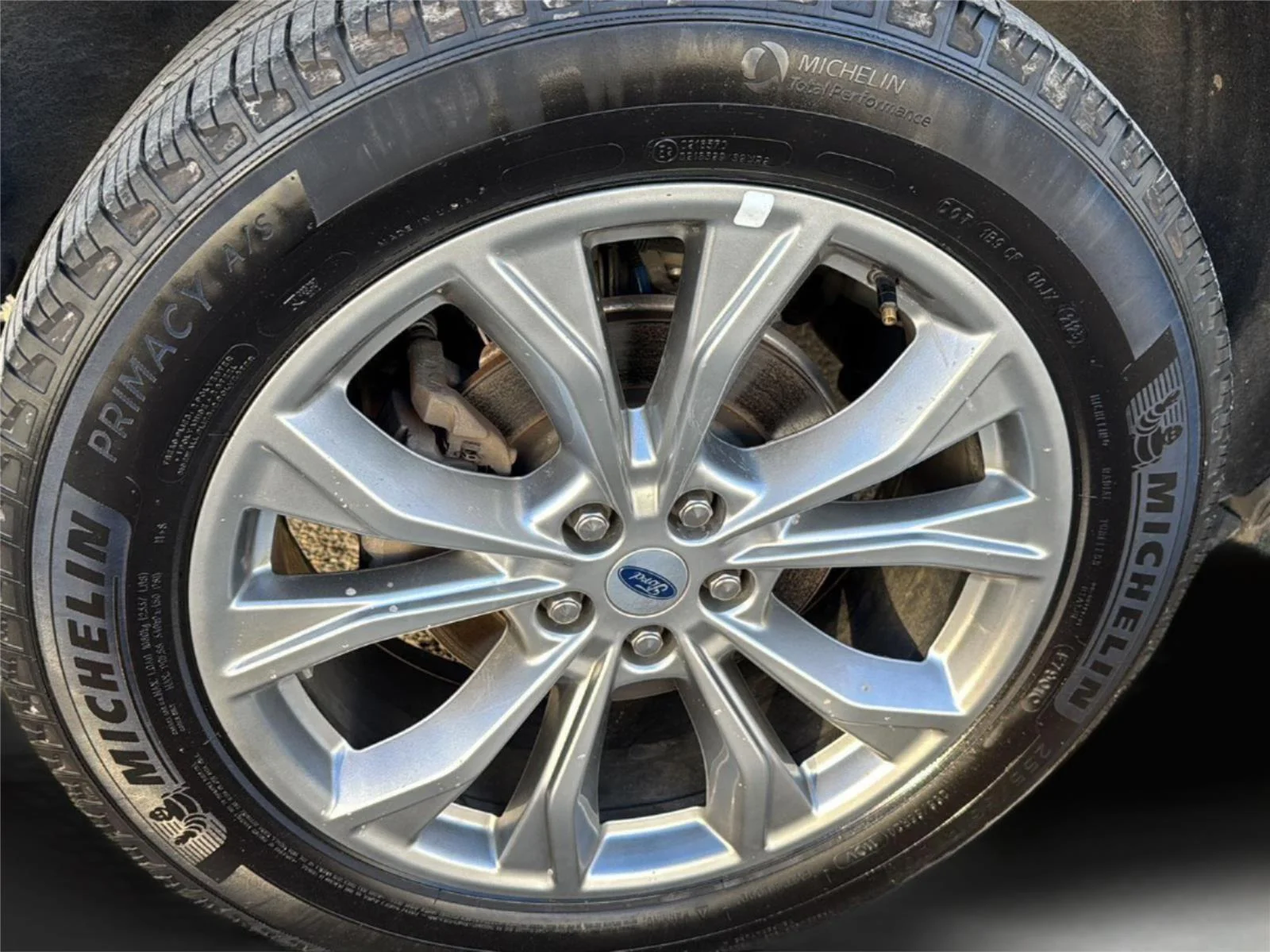 2023 Ford Explorer Limited - Photo 10