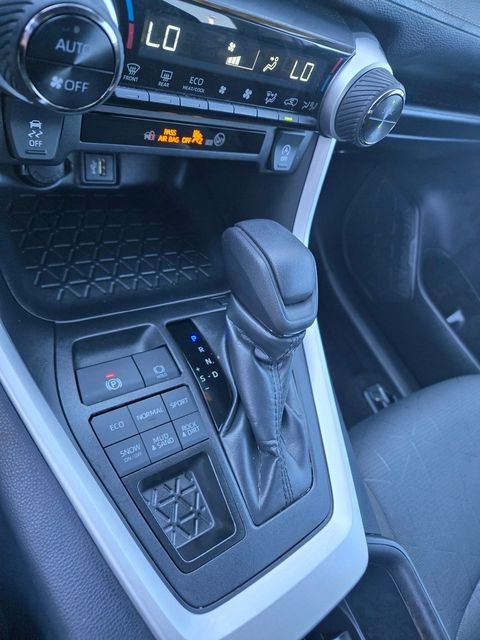 Used 2025 White Toyota XLE image 14