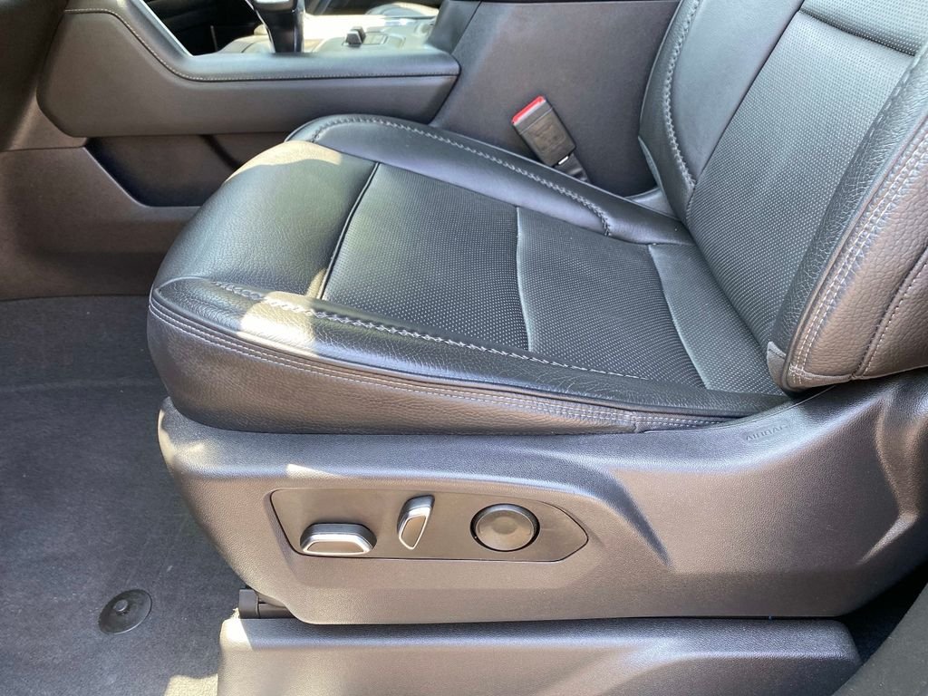 Used 2023 Black GMC Denali image 28