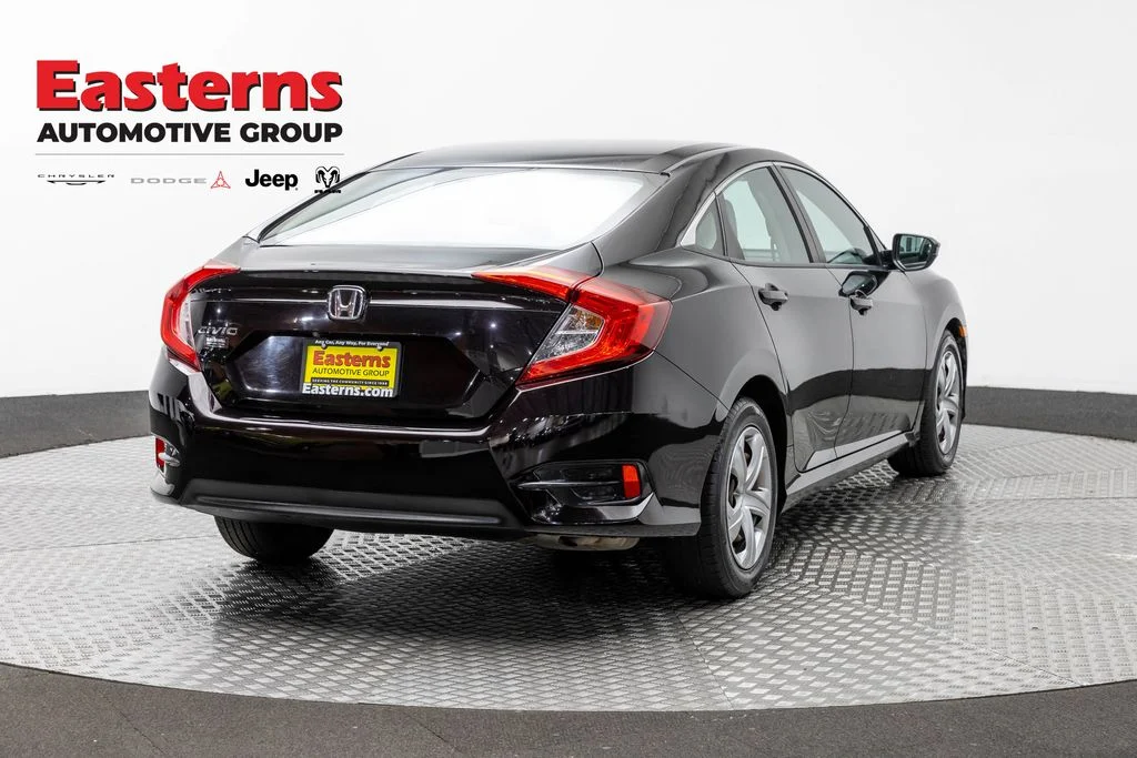 Used 2018 Black Honda LX image 5